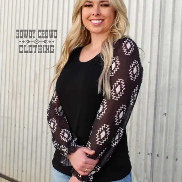 Rowdy Crowd Aztec top NWT SOLD - Picture 1 of 7